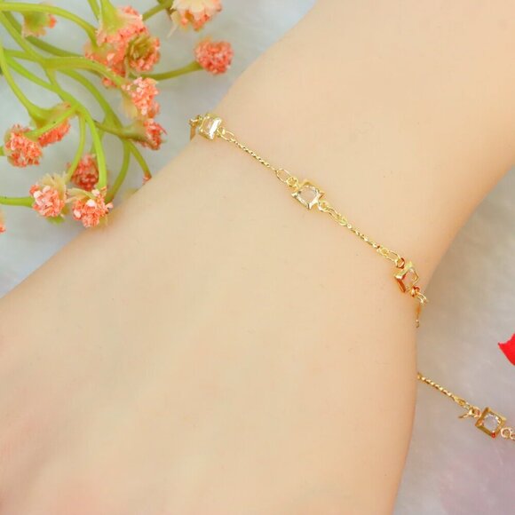 "New Beautiful Design Bracelet for Women/Girls, Gift, B527 - Picture 2 of 10